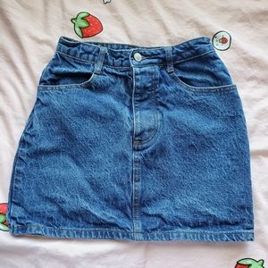 Brandy Melville J. Galt denim mini skirt